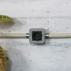 Enchufe schuko superficie caja metálica para Flexi-tube - Imagen 5