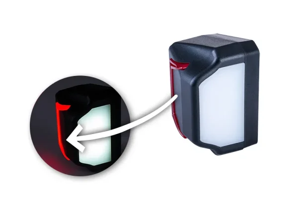 Luz de matrícula con función de luz trasera roja